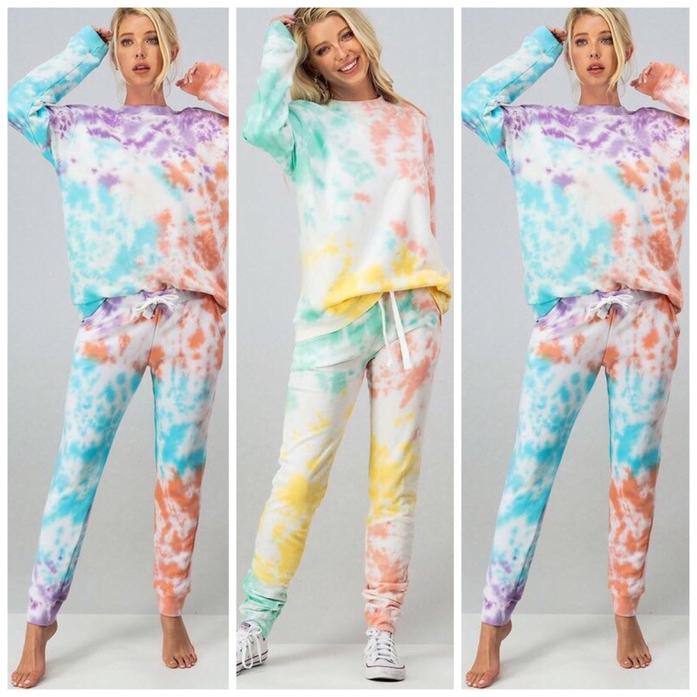 On trend tie dye loungewear set
